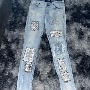 Skinny denim jeans
